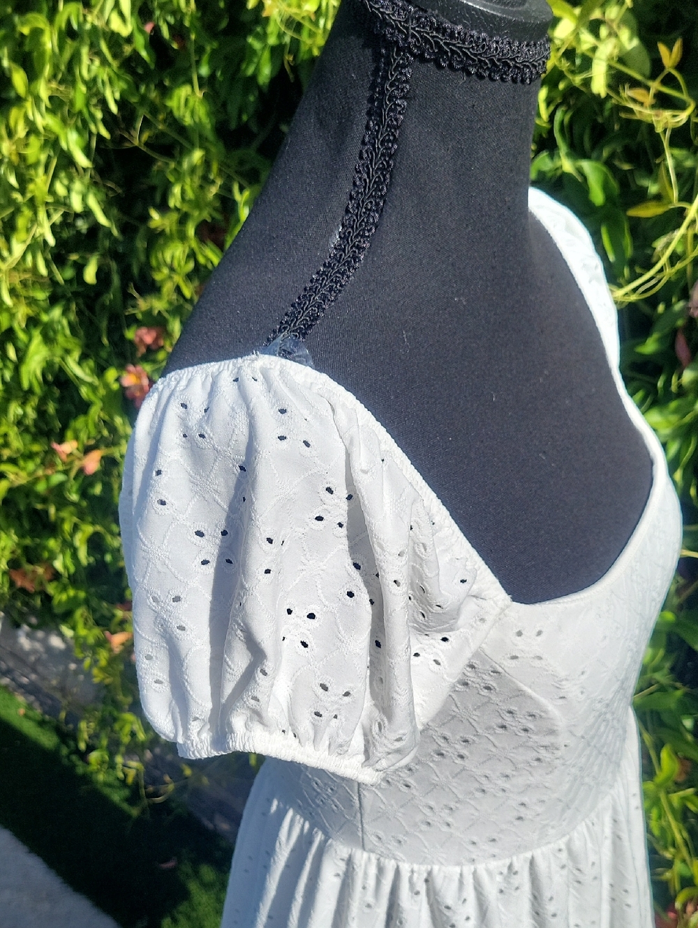 White Eyelet Puff-Sleeve Boho Mini Dress  Graduation Dress M - Picture 4 of 16
